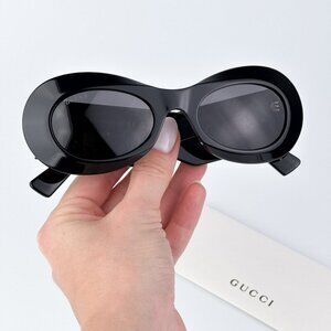 Gucci GG1696S 001 BRAND NEW Sunglasses Black Grey Women Oval